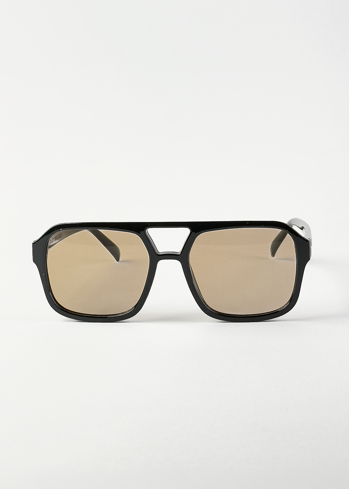 Il Direttore - Leon Bergara