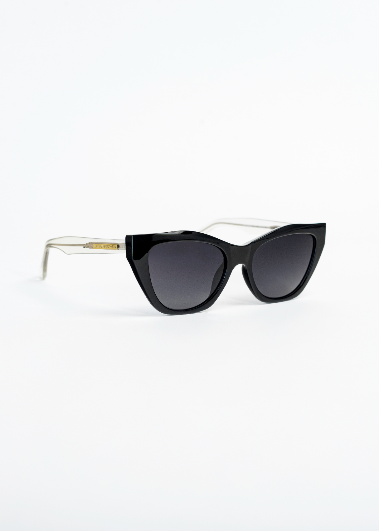 Nerissima Luce - Leon Bergara