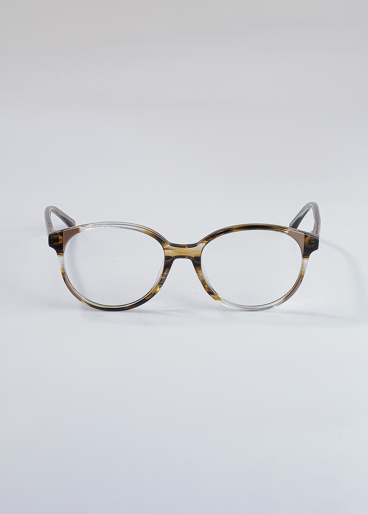 Eleganza Carezza - Leon Bergara